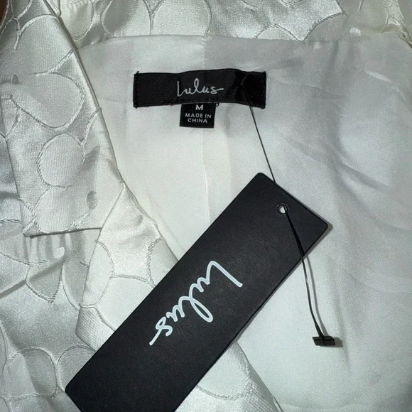 NWT Lulus Confidently Adorable Floral Jacquard Blazer Mini Button Dress White M - Picture 3 of 8